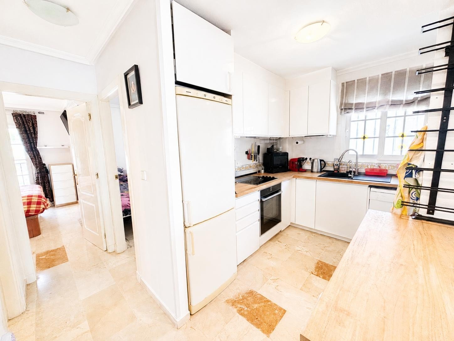   Welcome to this beautifully presented 2-bedroom, 2-bathroom first floor apartment, ideally situated in the highly desirable area of Los Dolses, perf