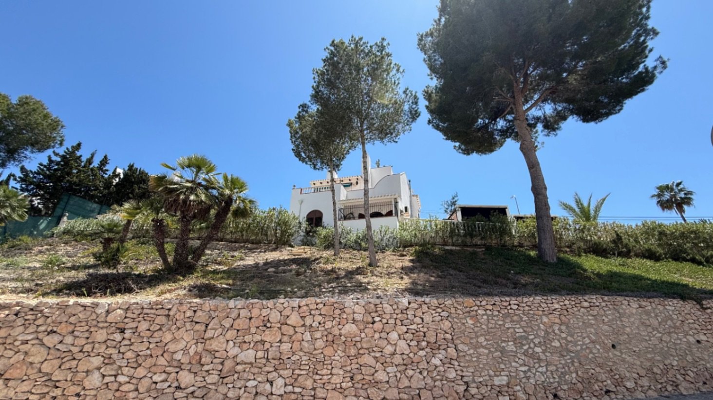 Charmantes Einfamilienhaus in Orihuela CostaDieses atemberaubende Einfamilienhaus in der malerischen Stadt Orihuela, Alicante, bietet ein außergewöhn