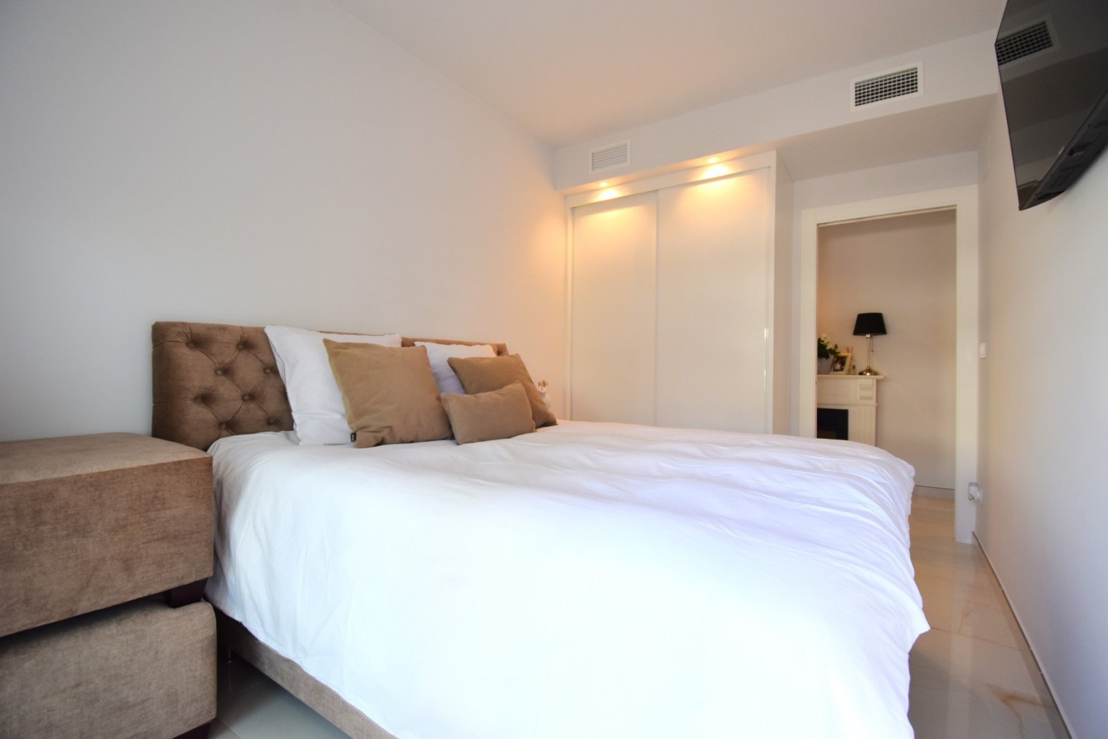 This South Facing, Three Bedroom, 2nd Floor Apartment in Playa Flamenca is located in a highly sought-after area of the Orihuela Costa, close to a w