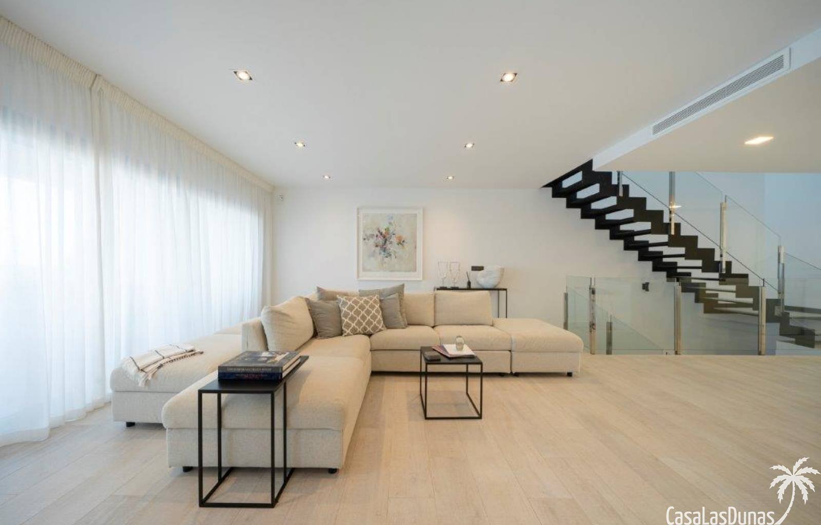 VILLA SUNRISE bietet ein unvergleichliches Urlaubserlebnis für diejenigen, die Luxus und Komfort in einer idyllischen Umgebung suchen. An der wunders