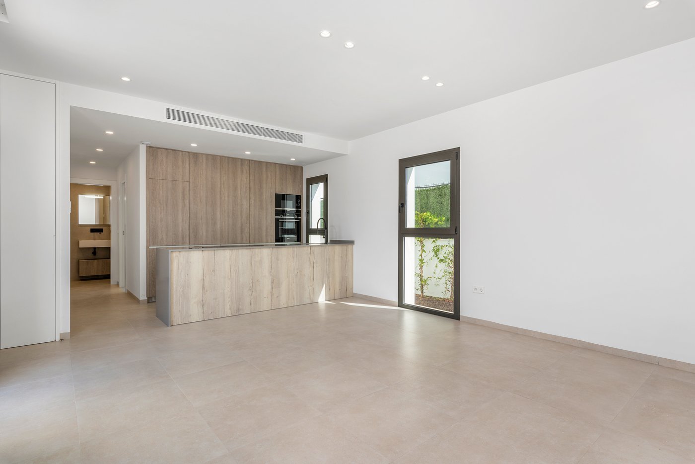 In der charmanten Stadt San Javier gelegen, bietet dieses freistehende Chalet eine perfekte Kombination aus Komfort und Stil. Entworfen für diejenige