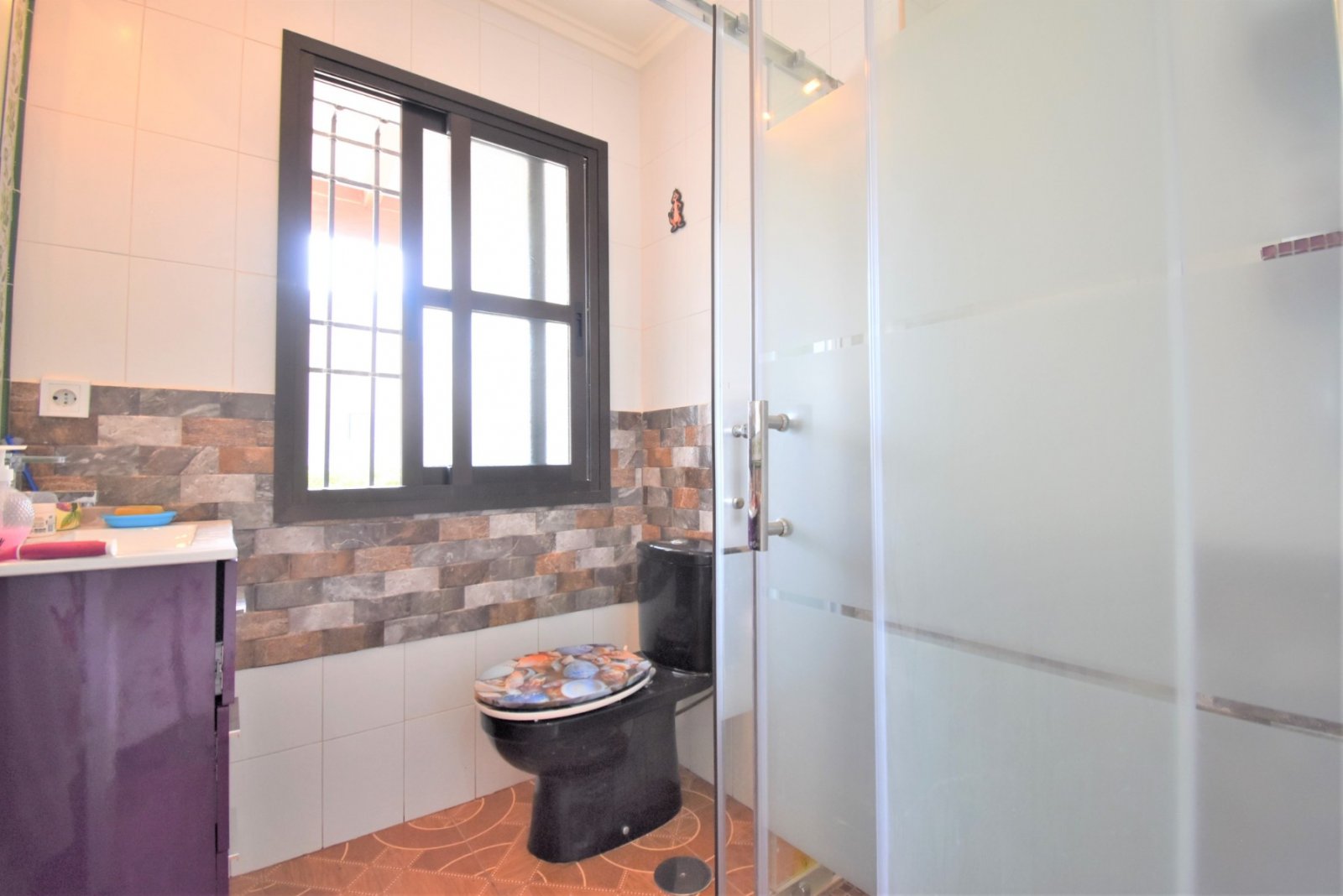 This South Facing, Absolutely Stunning, Four Bedroom, Detached Villa in Villamartin, is located just a couple of minutes drive from the Villamartin