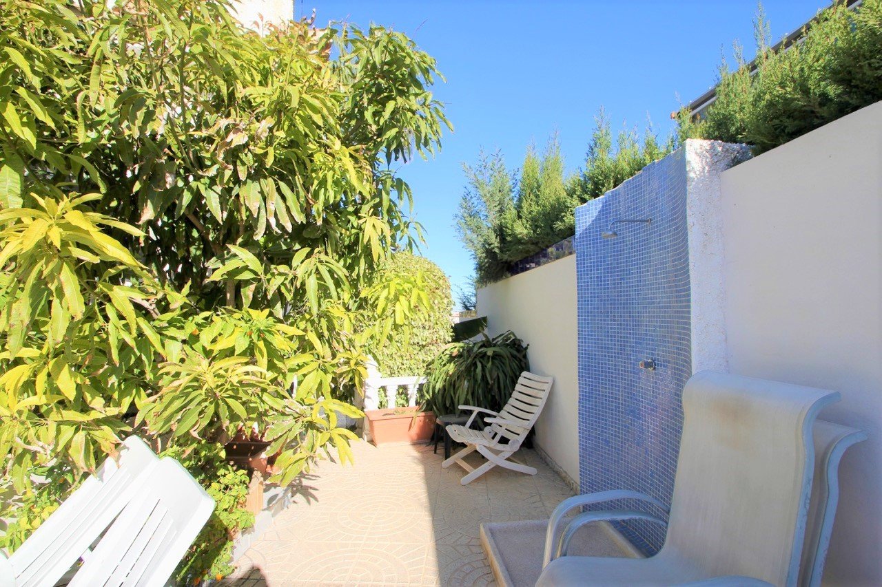 Detached villa with panoramic views
Detached villa with panoramic views over the surrounding area located in Villamartin
The pro