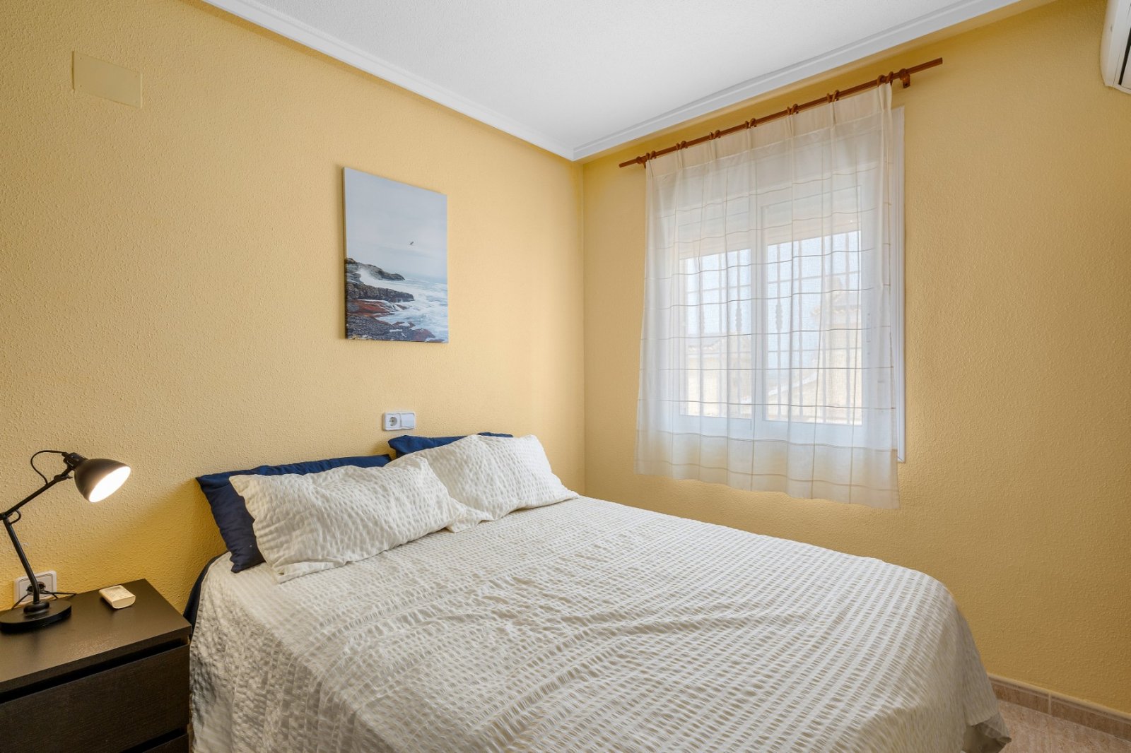 Detached villa with private pool for sale near Alicante | Quiet villa neighborhood | Costa Blanca
Palmhouses proudly presents this excell