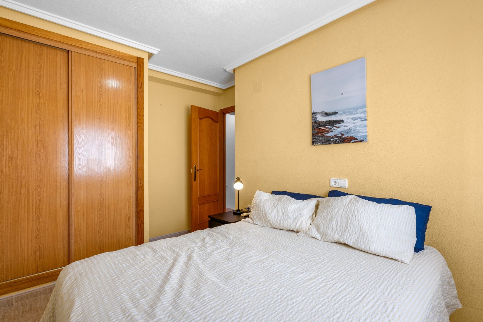 Detached villa with private pool for sale near Alicante | Quiet villa neighborhood | Costa Blanca
Palmhouses proudly presents this excell