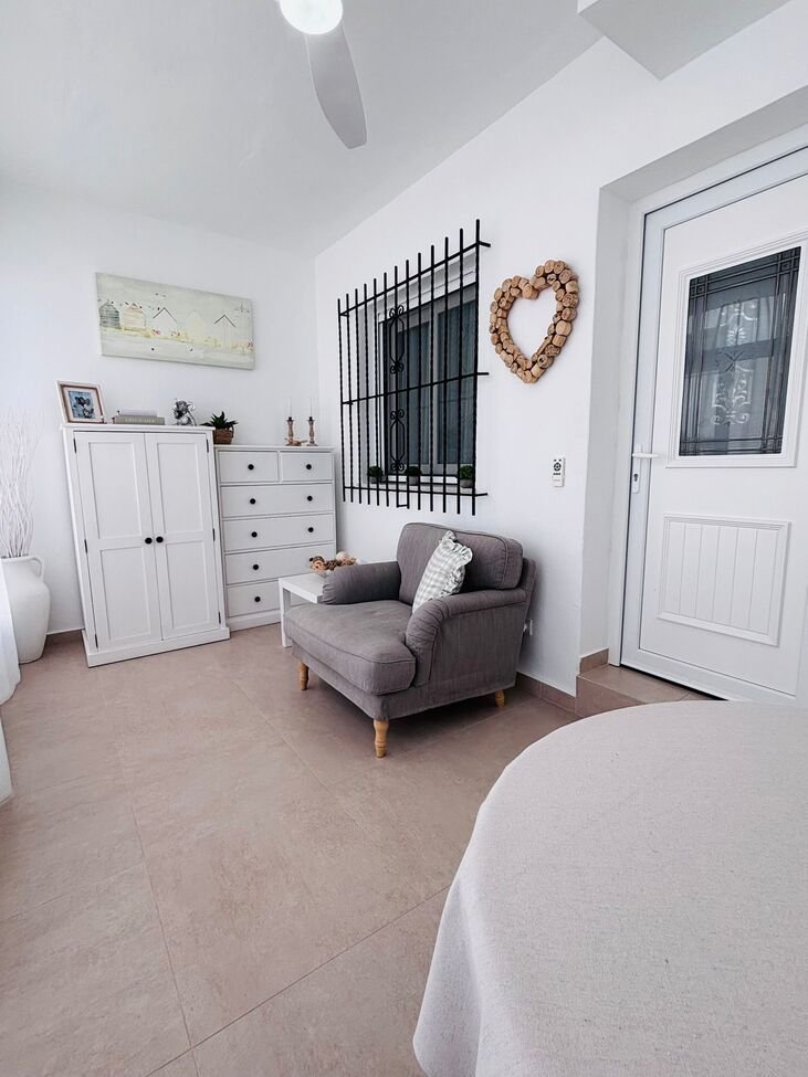 BEAUTIFULLY RENOVATED HOME WITH SUNNY PRIVATE GARDEN IN ORIHUELA COSTA
Property Overview
We are delighted to present this beauti