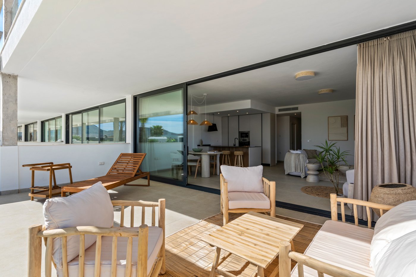 Dieses Wohnresort auf den charmanten Kleinen Inseln bietet ein einzigartiges Wohnerlebnis mit Meerblick. Es besteht aus 33 Immobilien, und die Bewohn
