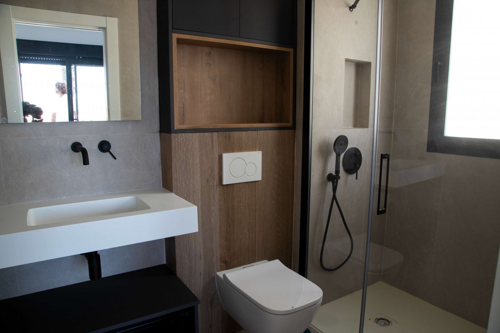 Im prestigeträchtigen Condado de Alhama gelegen, bietet diese Wohnanlage eine exklusive Auswahl von 21 Immobilien, darunter Apartments, Erdgeschosse 