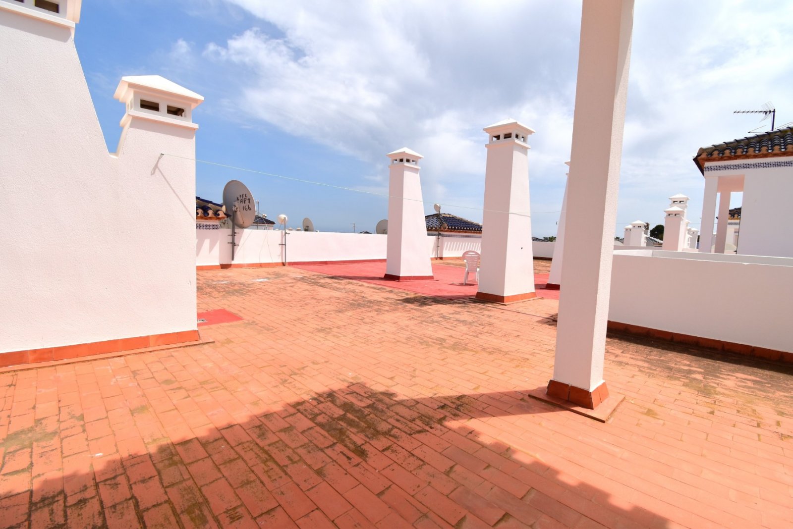 This East Facing, Two Bedroom, Second Floor Apartment in Villamartin is located in a superb position on the Orihuela Costa, just ten metres from the
