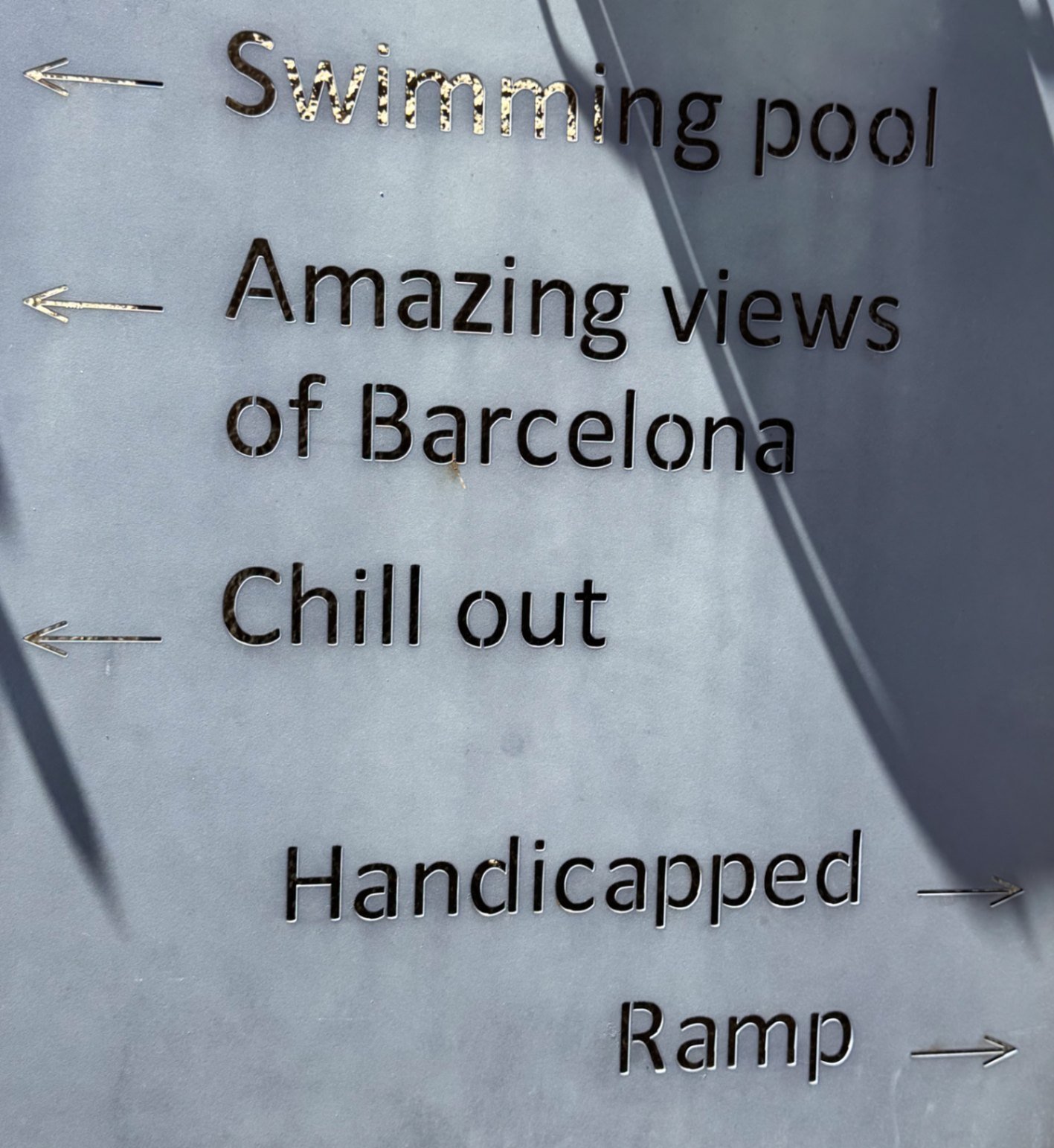 Einige Wohnungen könnten überall sein. BCN 1840 kann nur in Barcelona sein. Happy Expat Homes präsentiert Ihnen in Zusammenarbeit mit Buyer Side S