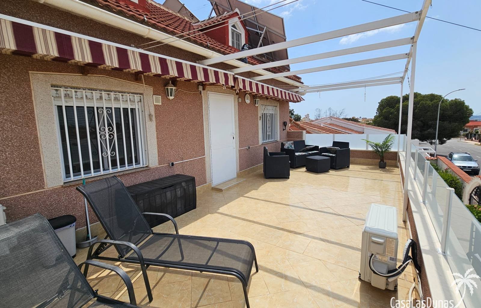 This beautiful, fully renovated home is located on the edge of the La Marina urbanization. The property has been almost completely overhauled over th