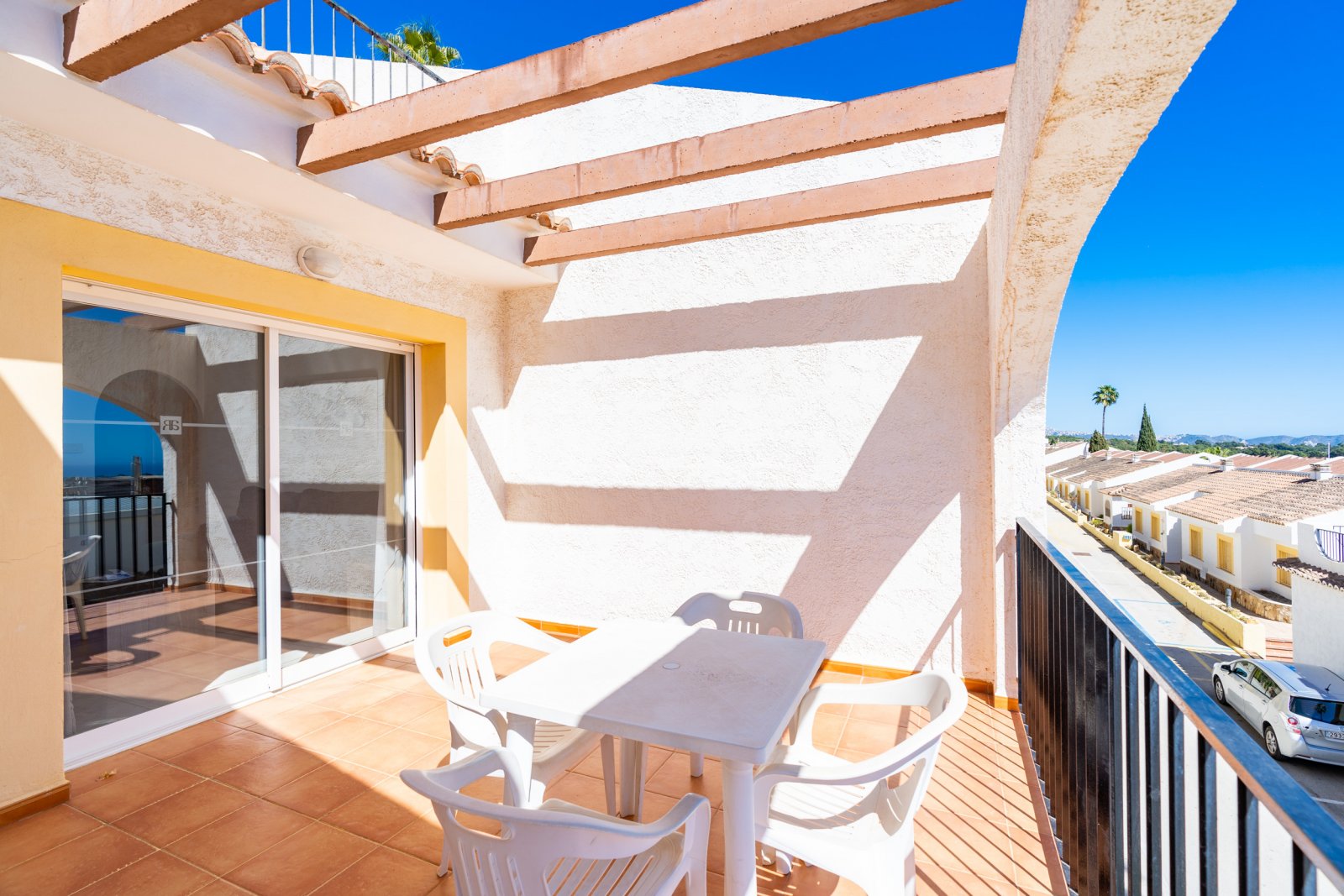 In der schönen Stadt Calpe gelegen, bietet diese Wohnanlage eine Vielzahl von Wohnmöglichkeiten, die auf unterschiedliche Bedürfnisse und Vorlieben z