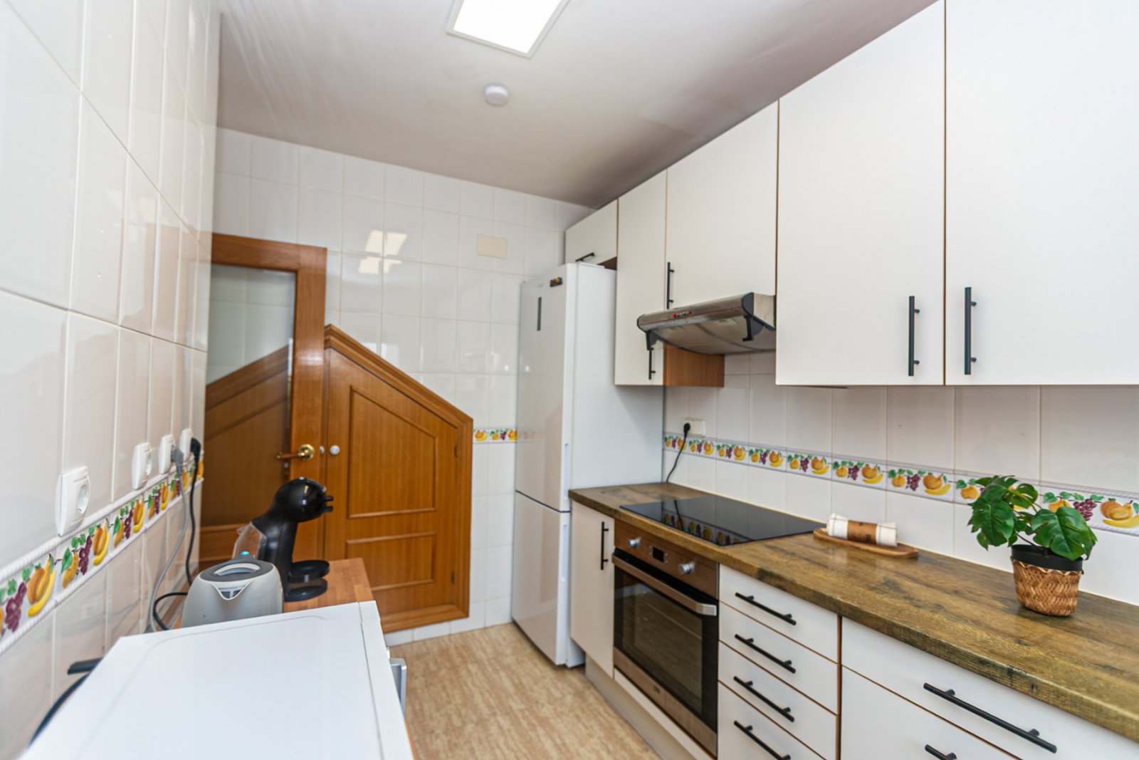 Charmante Maisonette in der bekannten Wohnanlage Aguamarina in Cabo Roig, einer der attraktivsten Küstengegenden der Orihuela Costa. Die Wohnanlage b