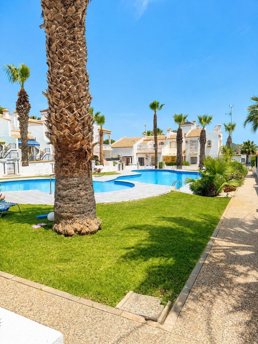 Welcome to this beautifully presented 2-bedroom, 2-bathroom first floor apartment, ideally situated in the highly desirable area of Los Dolses, perf