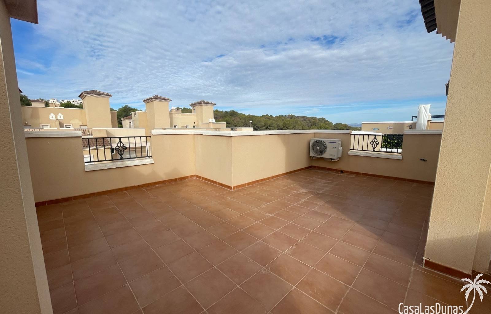  Suchen Sie ein Ferienhaus an der Costa Blanca, um nach einem erlebnisreichen Tag zu entspannen? Die Casa Baig in San Miguel de Salinas ist der perfek