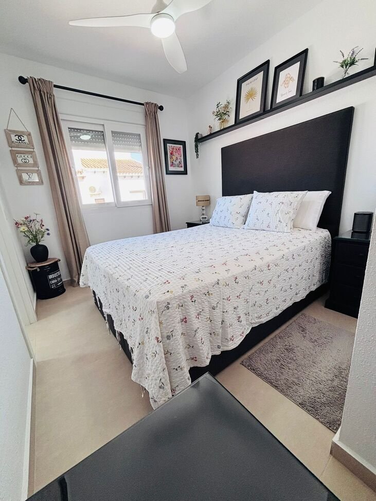 BEAUTIFULLY RENOVATED HOME WITH SUNNY PRIVATE GARDEN IN ORIHUELA COSTA
Property Overview
We are delighted to present this beauti