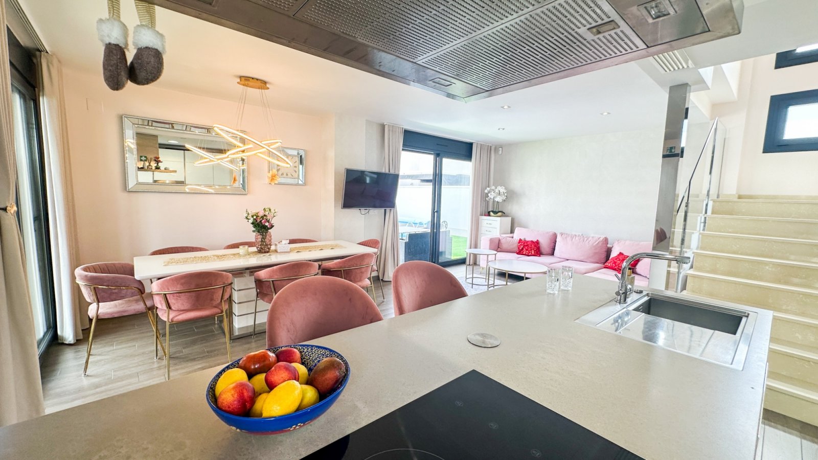 &amp;#13;&amp;#13;
&amp;#13;&amp;#13;
Spektakuläre, moderne freistehende Villa in der begehrten Gegend von Aguas Nuevas (Torrevie