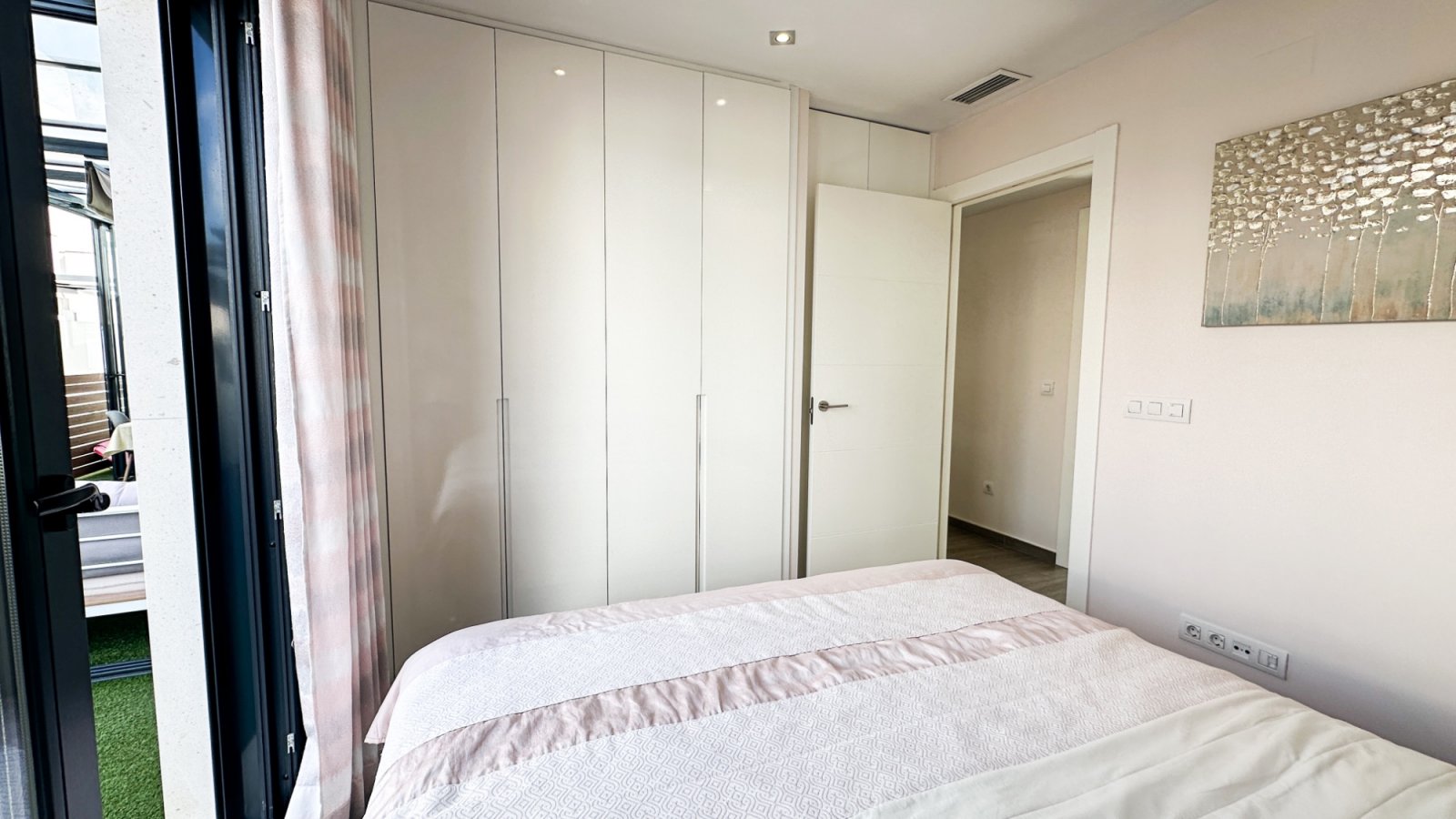  &amp;#13;&amp;#13;
&amp;#13;&amp;#13;
Spektakuläre, moderne freistehende Villa in der begehrten Gegend von Aguas Nuevas (Torrevie