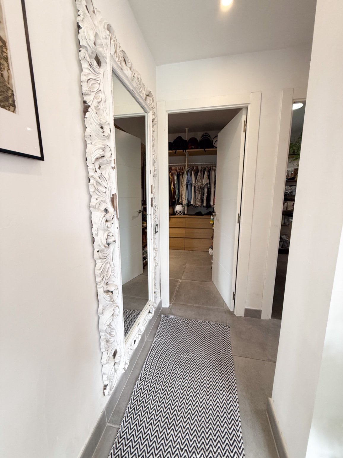 Tucked away in the peaceful residential area of Rocamar, this charming detached home offers a wonderful combination of privacy, outdoor living and pro
