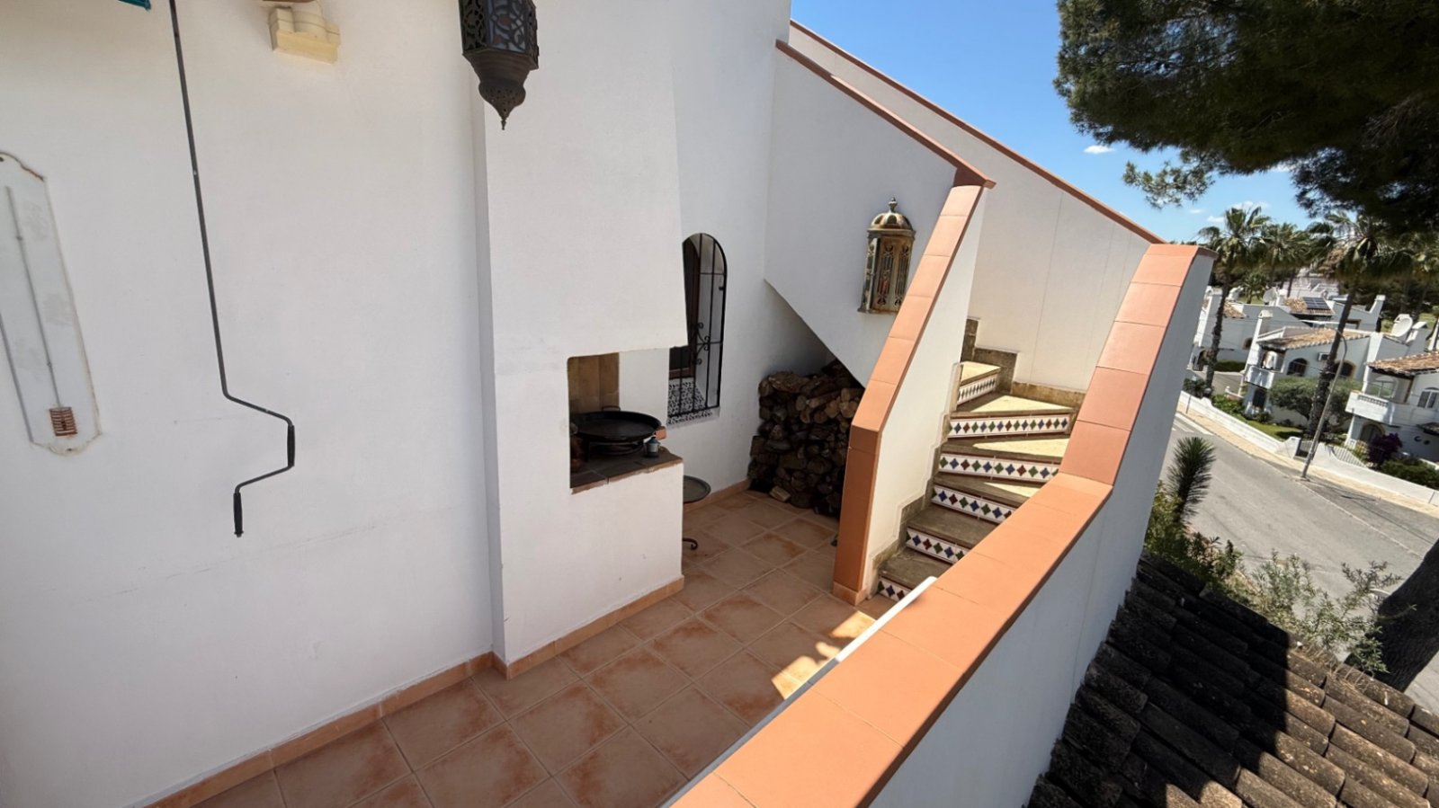 Charmantes Einfamilienhaus in Orihuela CostaDieses atemberaubende Einfamilienhaus in der malerischen Stadt Orihuela, Alicante, bietet ein außergewöhn