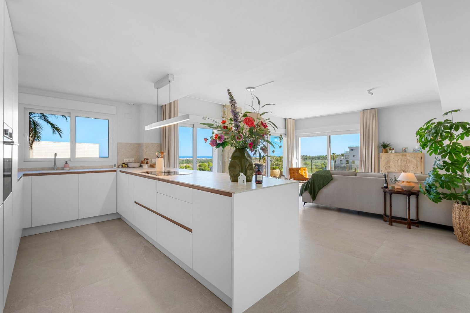 Villa exclusive à vendre à San Miguel de Salinas | Vue panoramique sur la mer | Piscine privée chauffée | Costa Blanca Sud

 