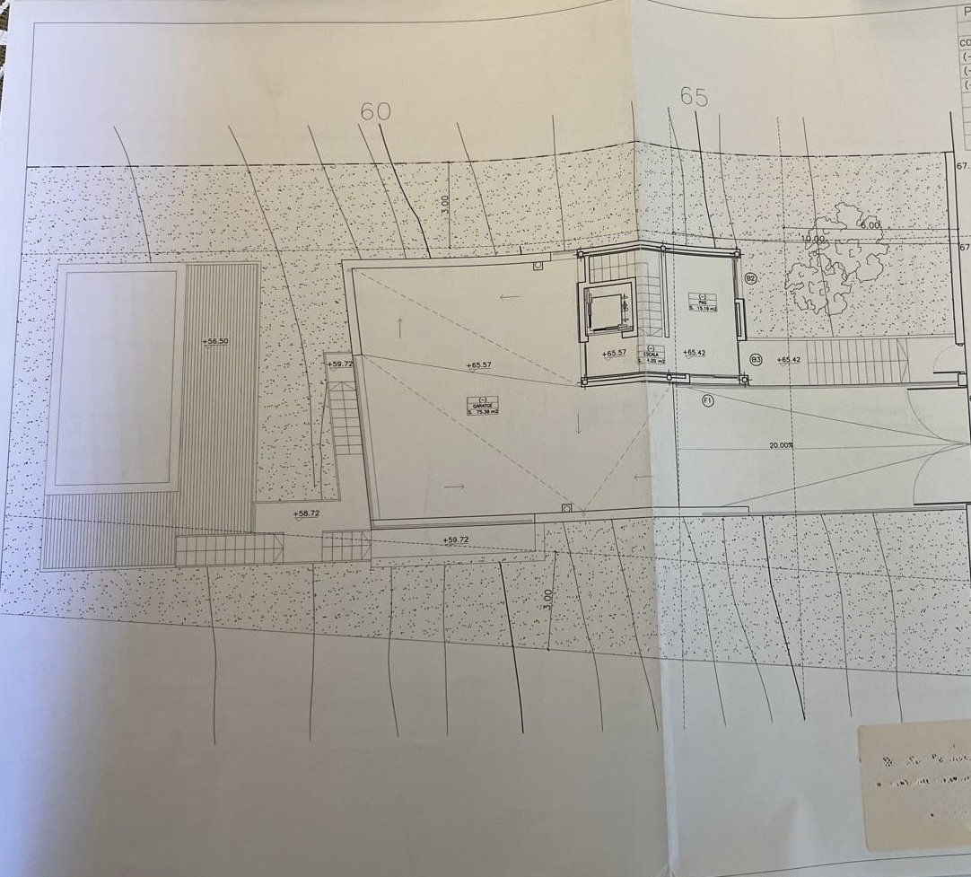 Wunderschöne Villa mit Meerblick in Montgavina, SitgesEingebettet in Montgavina, einem der exklusivsten und begehrtesten Wohnviertel von Sit