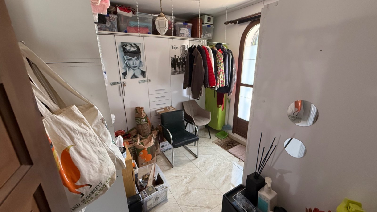  Charmantes Einfamilienhaus in Orihuela CostaDieses atemberaubende Einfamilienhaus in der malerischen Stadt Orihuela, Alicante, bietet ein außergewöhn
