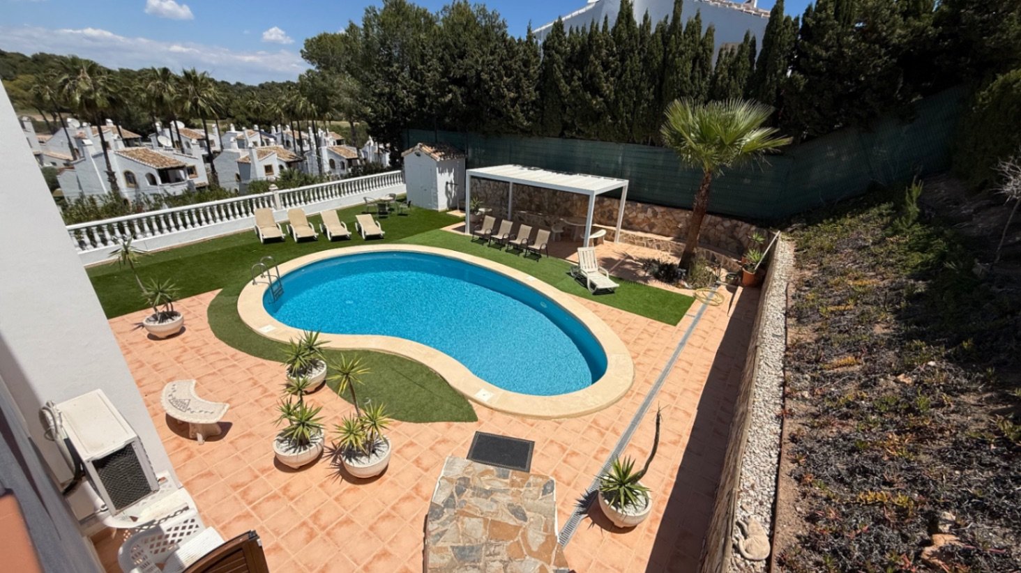  Charmantes Einfamilienhaus in Orihuela CostaDieses atemberaubende Einfamilienhaus in der malerischen Stadt Orihuela, Alicante, bietet ein außergewöhn