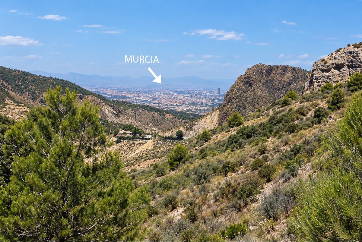 Willkommen im Glücklichen Wohnen in MurciaErleben Sie den Charme des Landlebens in diesem prächtigen Landhaus, das in der lebendigen Gegend Costa Bla