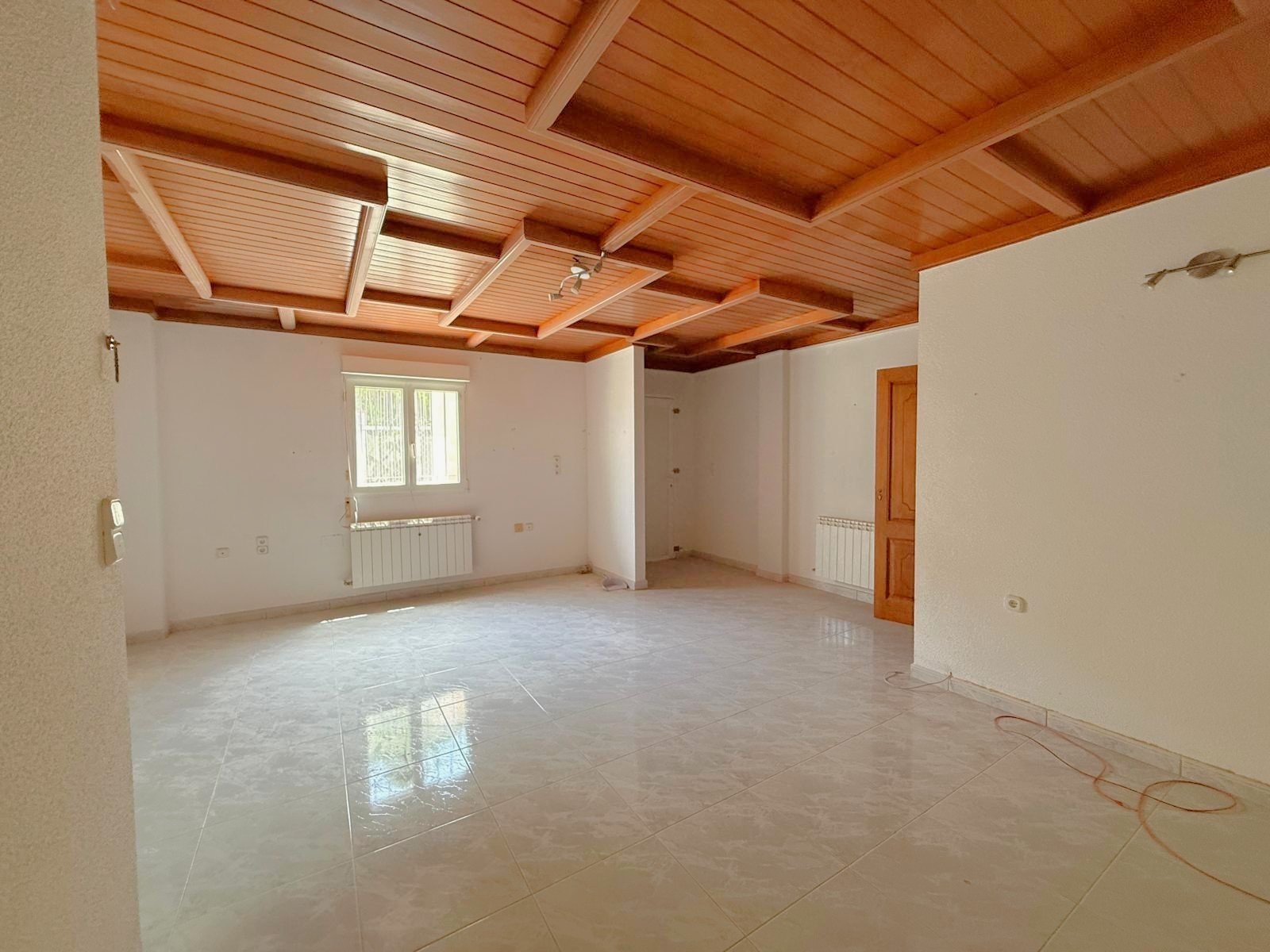   An impressive Mediterranea style  villa  enjoying a privileged elevated position and perfect orientation for sun close to 3 golf courses, white sand