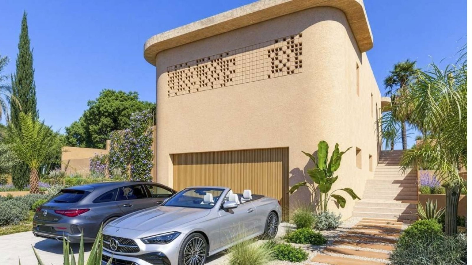 In der charmanten Ortschaft La Marina gelegen, bietet diese Villa eine bevorzugte Umgebung für diejenigen, die ein exklusives Zuhause suchen. Nur 3 k