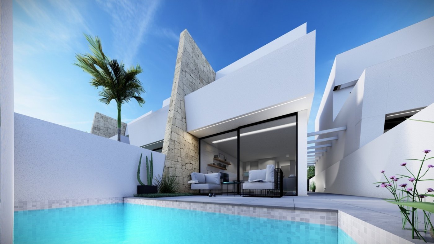 
												NEU GEBAUTE HALB-FREISTEHENDE VILLEN IN SANTIAGO DE LA RIBERA
 
 Neubau von freistehenden Villen und Doppelhaushälften mit Privatpools in