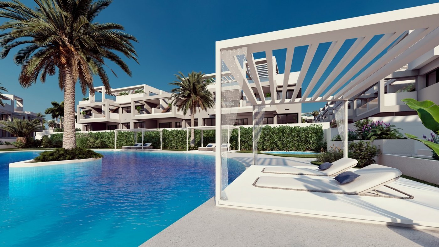 
												NEUBAU EINZIGARTIGE WOHNUNG VON WOHNUNGEN IM OBERSTEN STOCKWERK IN LOS BALCONES TORREVIEJA. 

Diese 178m2 große Wohnung im obersten Stock