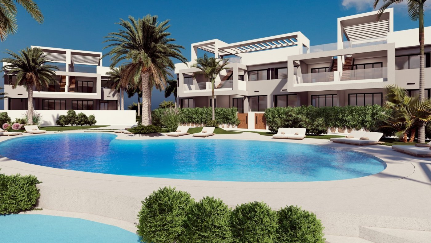 
												NEUBAU EINZIGARTIGE WOHNUNG IM ERDGESCHOSS IN LOS BALCONES TORREVIEJA.

Diese 131m2 große Erdgeschosswohnung besteht aus 2 Schlafzimmern,