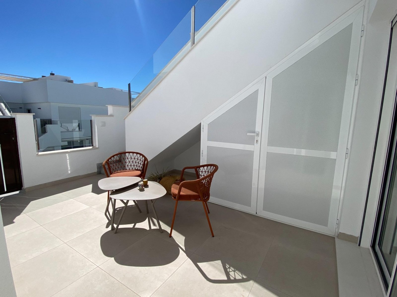 Neubau einer Bungalow-Wohnanlage in Pilar de la Horadada
Exklusive moderne Bungalows in Pilar de la Horadada
Diese neue Wohnanlage biete