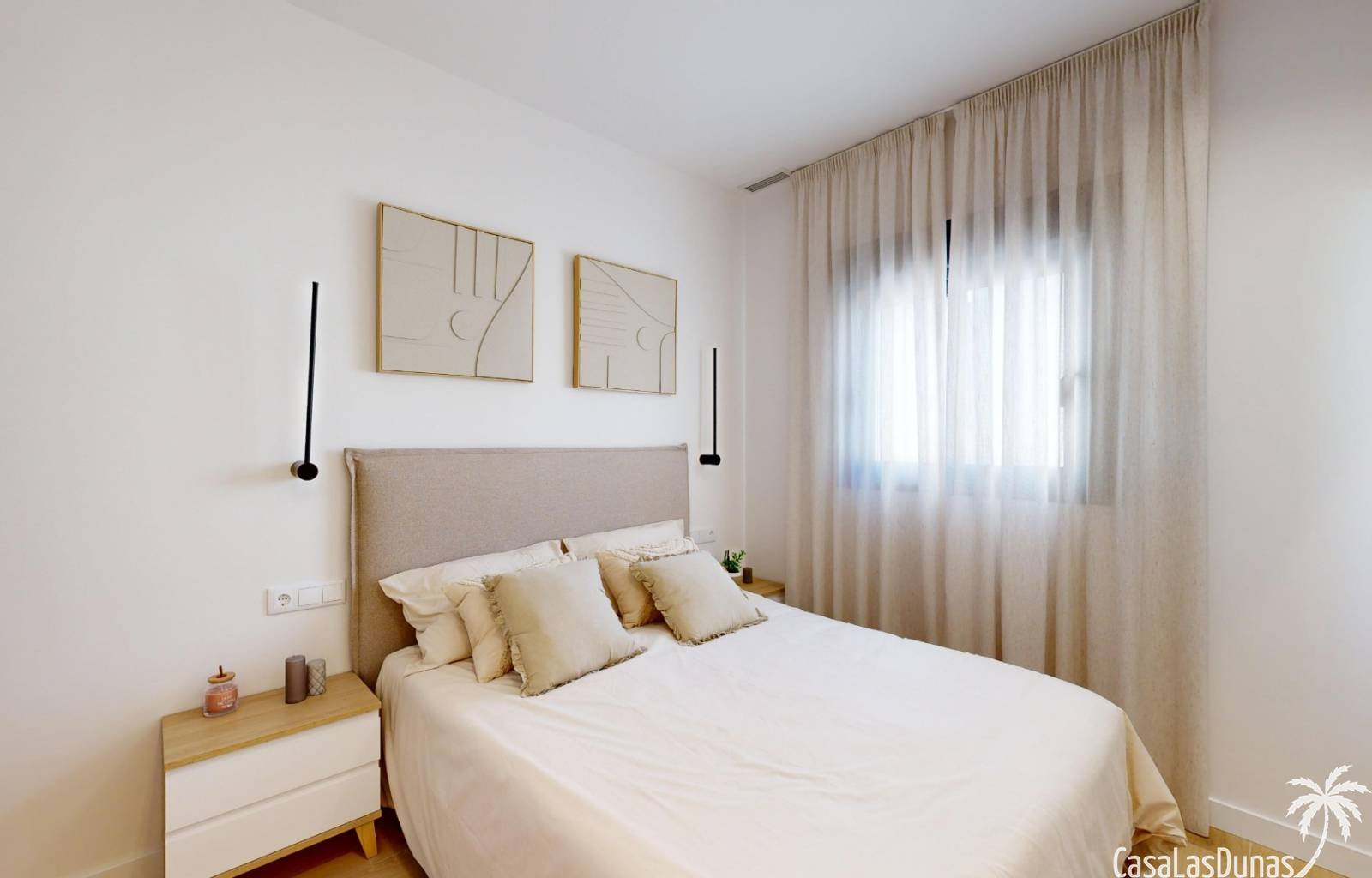 Diese wunderschönen neuen Apartments liegen direkt im Zentrum von Guardamar, nur 600 Meter vom Sandstrand entfernt. Sie sind geräumig, mit 3 Schlafzi