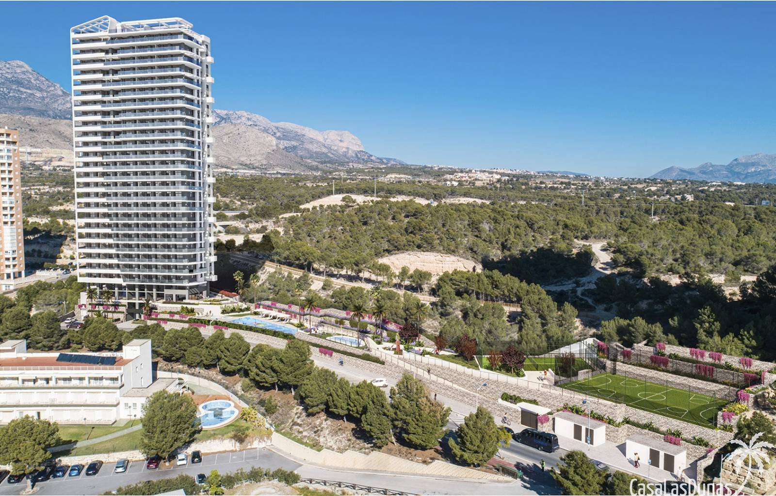 Dieser Wohnturm in Benidorm verfügt über nicht weniger als 108 Wohneinheiten. Es gibt Häuser mit 2 oder 3 Schlafzimmern und 1 Penthouse mit 4 Schlafz