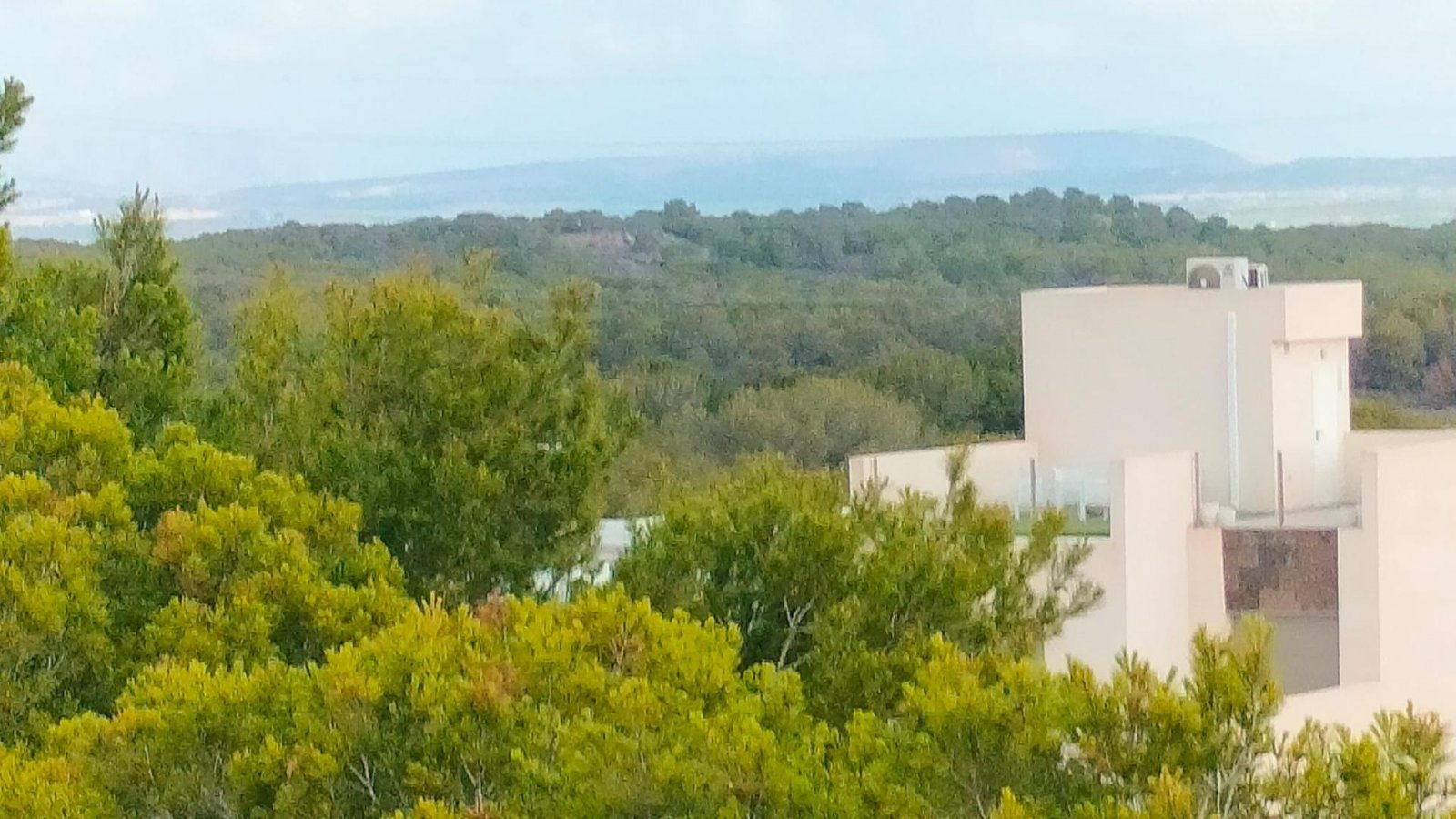 Exklusive Neubau-Wohnanlage in Orihuela Costa
Privilegierte Lage im Herzen der Costa Blanca
Diese moderne, geschlossene Wohnanlage befin