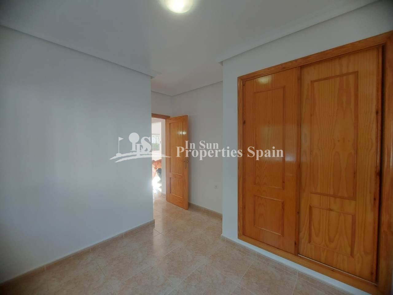 Charmante freistehende Villa mit 3 Schlafzimmern in Montemar, Algorfa – in der Nähe von La Finca Golf
Diese reizvolle, 84 m² große freis