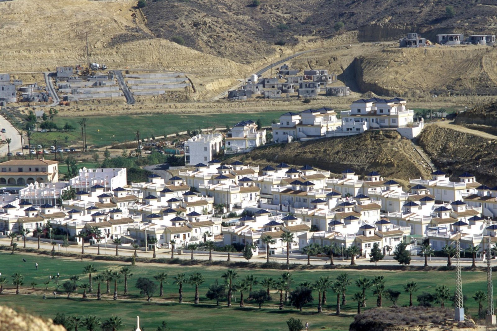Moderne neue Villen in der Nähe des Golfplatzes La Marquesa in Ciudad Quesada zu verkaufen
Entdecken Sie diese 14 neu errichteten Villen