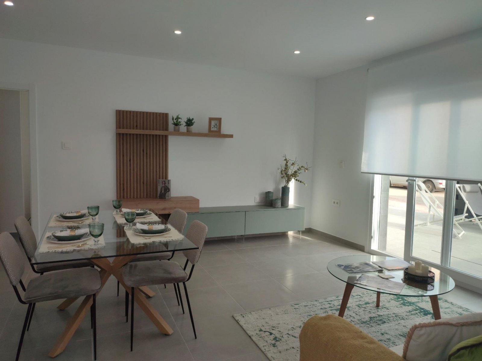NEU GEBAUTE EINSTÖCKIGE VILLEN IN BALSICAS, MURCIA
 Neubau Wohnanlage verfügt über 6 einstöckige freistehende Villen, mit Terrassenberei