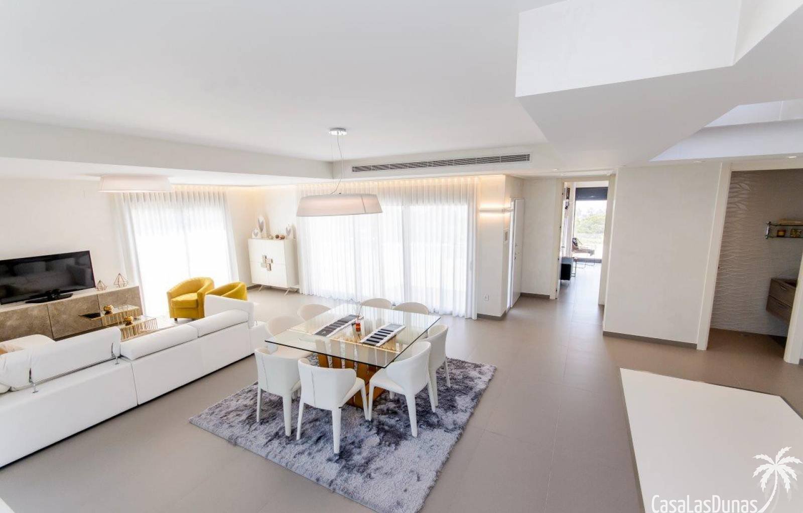 Eine Traumvilla in Traumlage! So viel Platz drinnen und draußen wird Sie überraschen. In diesem exklusiven Wohnprojekt mit großen, strandnahen Grunds