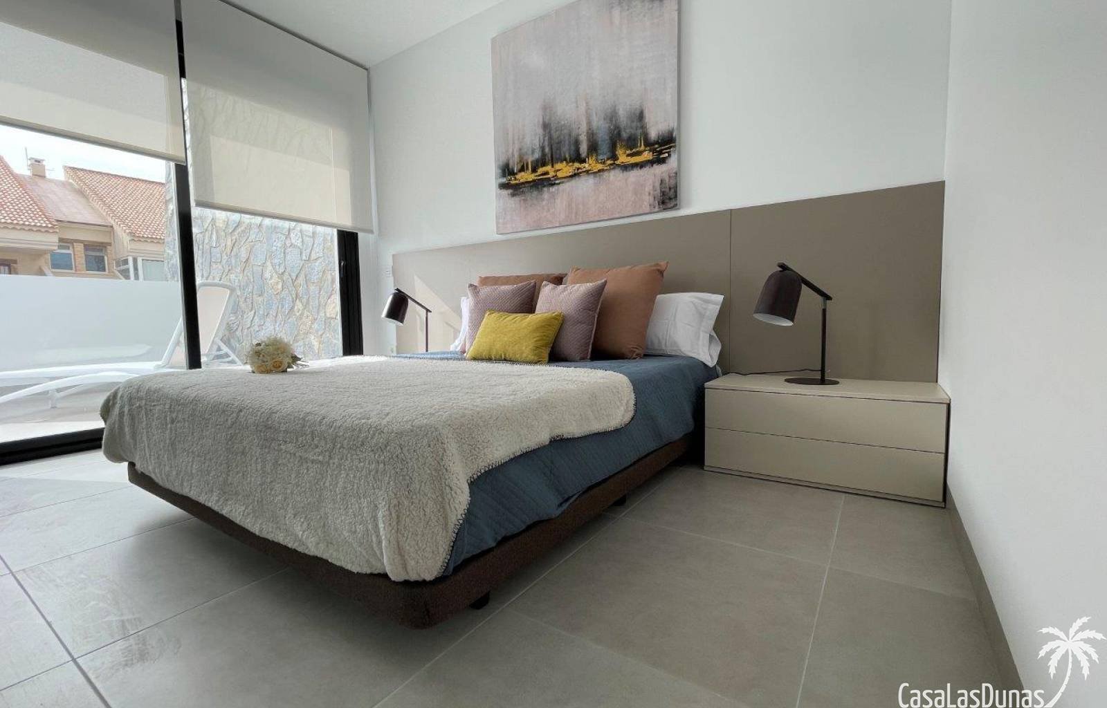 Suchen Sie eine moderne Doppelhaushälfte mit privatem Pool und Dachterrasse? Suchen Sie also nicht weiter! In San Javier werden wunderschöne Villen g