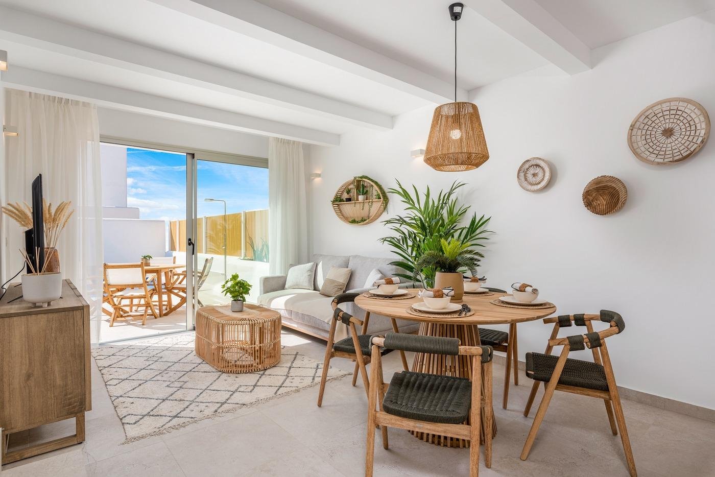 IBICENCAN STYLE NEU GEBAUT VILLEN IN SERENA GOLF LOS ALCAZARES - nur 1km vom Strand entfernt!
Diese Villen im Ibiza-Stil sind über 2 Eta