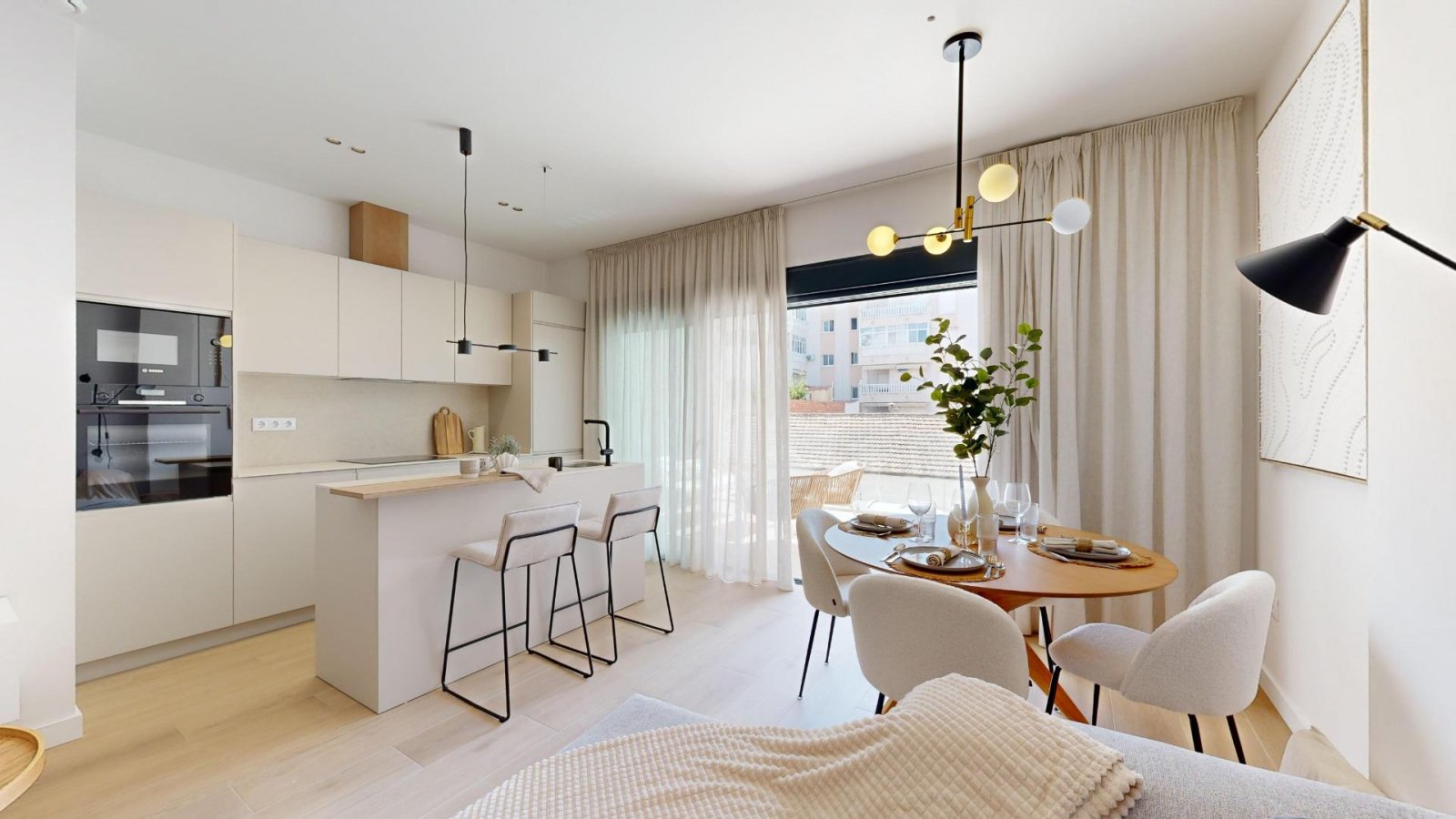 Neubau-Penthäuser in Guardamar del Segura mit privatem Solarium
Modernes Wohnen im Herzen von Guardamar
Entdecken Sie diese exklusive Ne