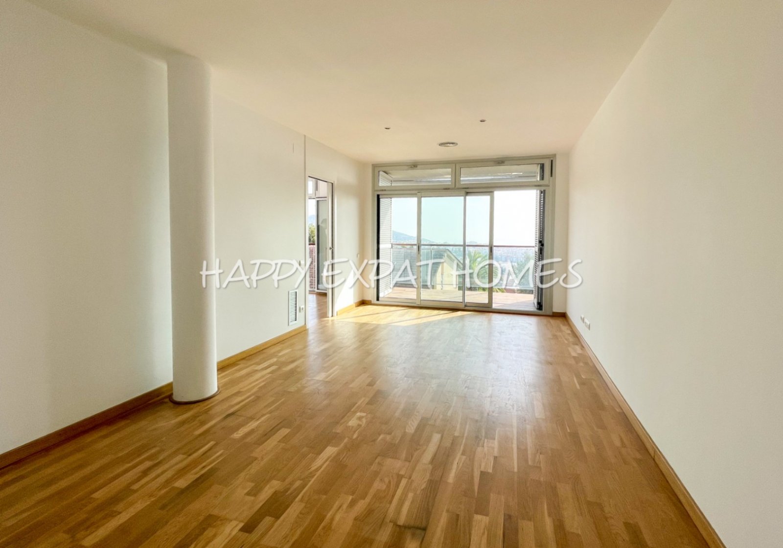 Langzeitmiete – Modernes Apartment in Vallpineda (Sant Pere de Ribes)
Verfügbar ab Mitte November 2025
Helles und geräumiges Apartment in der ruhigen