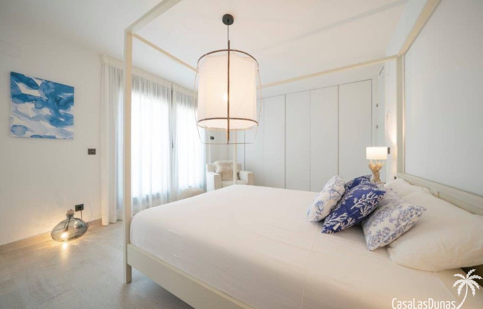 VILLA SUNRISE bietet ein unvergleichliches Urlaubserlebnis für diejenigen, die Luxus und Komfort in einer idyllischen Umgebung suchen. An der wunders