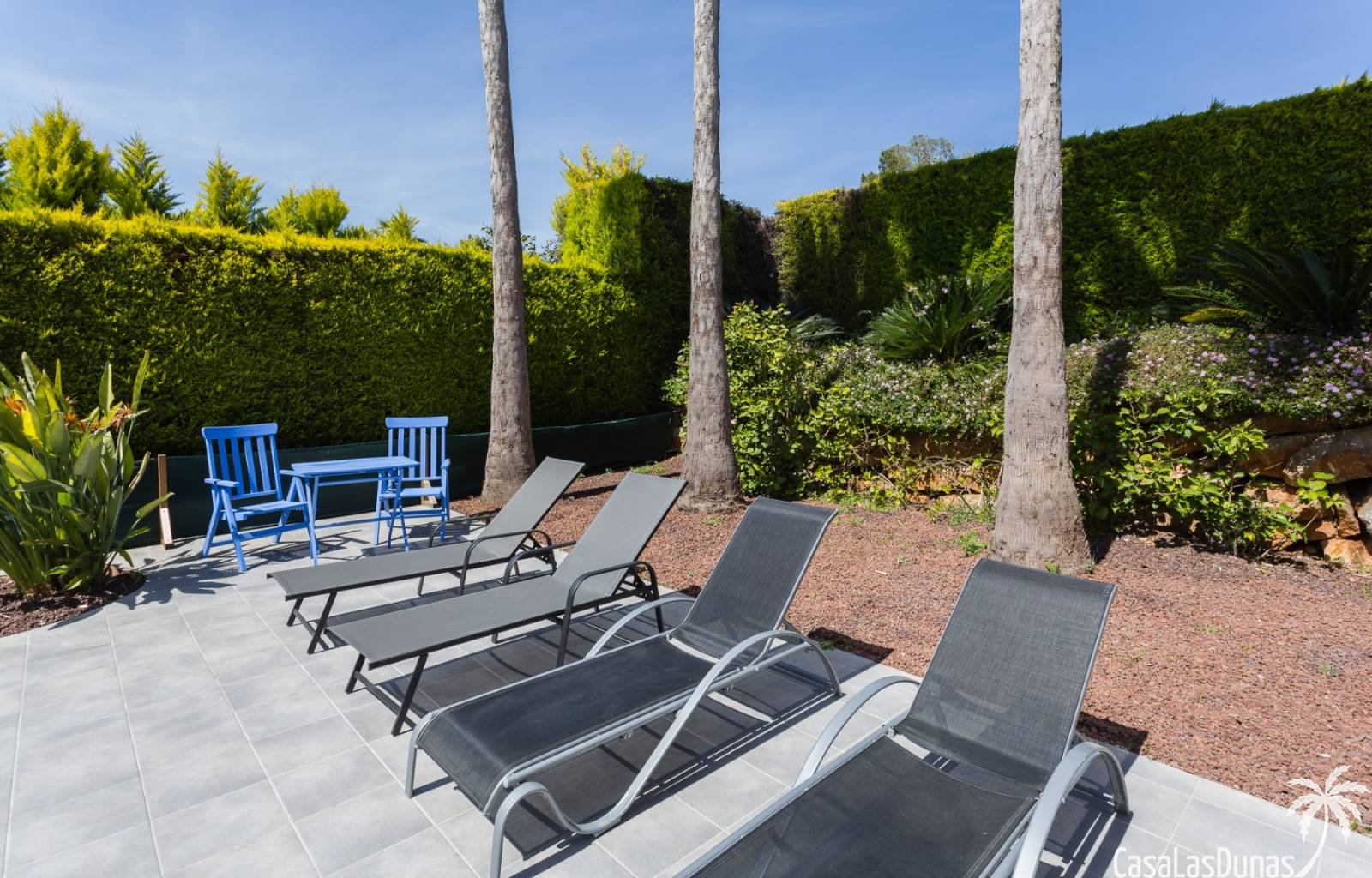 Diese wunderschöne Villa liegt auf der Südseite des Berges La Sella und ist ideal für diejenigen, die einen erholsamen und ruhigen Urlaub verbringen