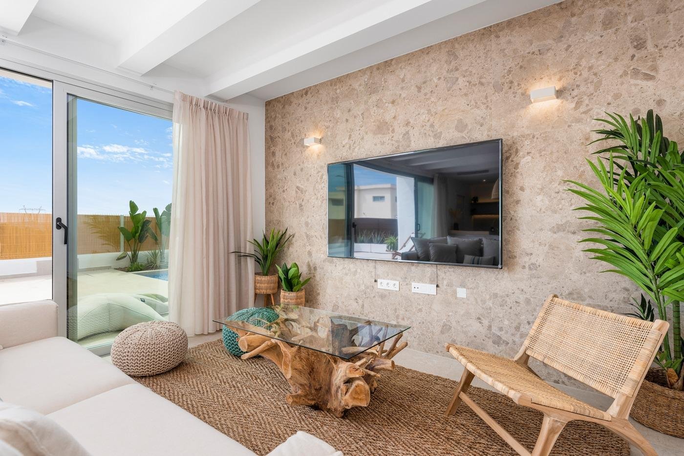 NEU GEBAUTE VILLEN IN LOS ALCAZARES Neubau-Villen in Los Alcazares . Ibiza-Stil New Build Villen auf einem unabhängigen Grundstück mit Te