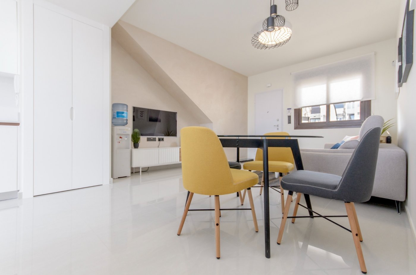 NEUBAU, MODERNE WOHNANLAGE 3 SCHLAFZIMMER ERDGESCHOSS APARTMENT IN LOS BALCONES, TORREVIEJA
 
 Neubau-Wohnanlage mit herrlichem Blick auf